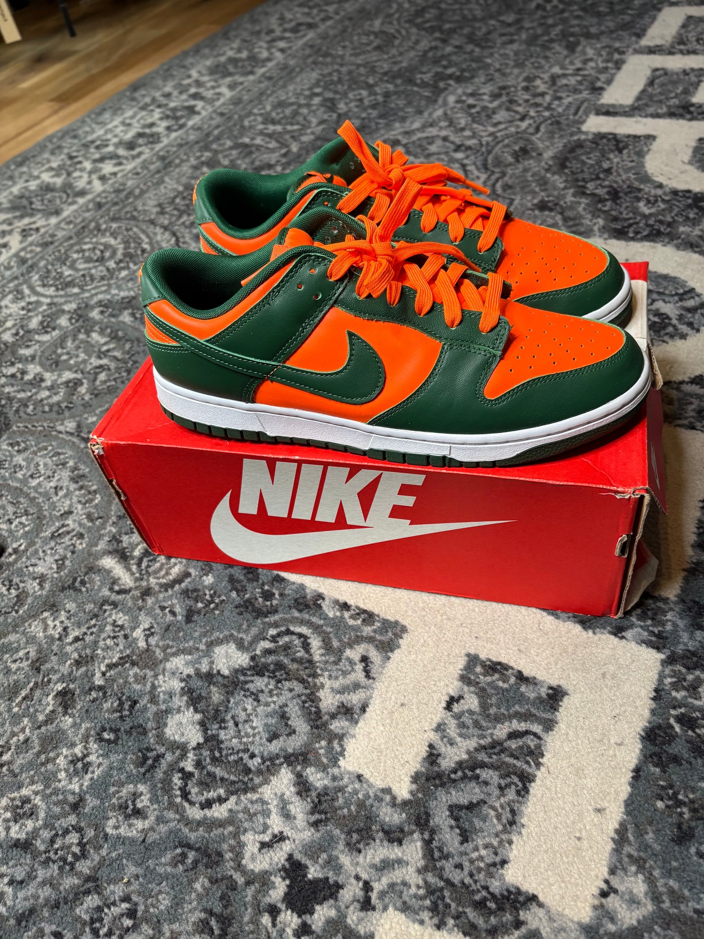 Nike Dunk “Miami Hurricane” Clean Og Size 11