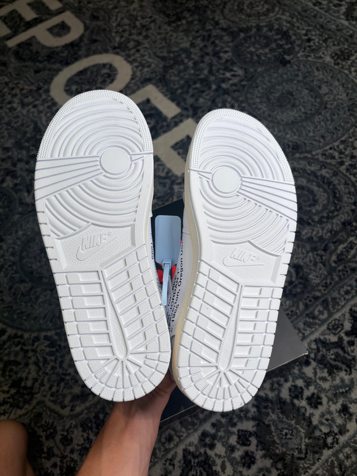 Jordan 1 Retro High Virgil Abloh Archive Alaska DS OG
