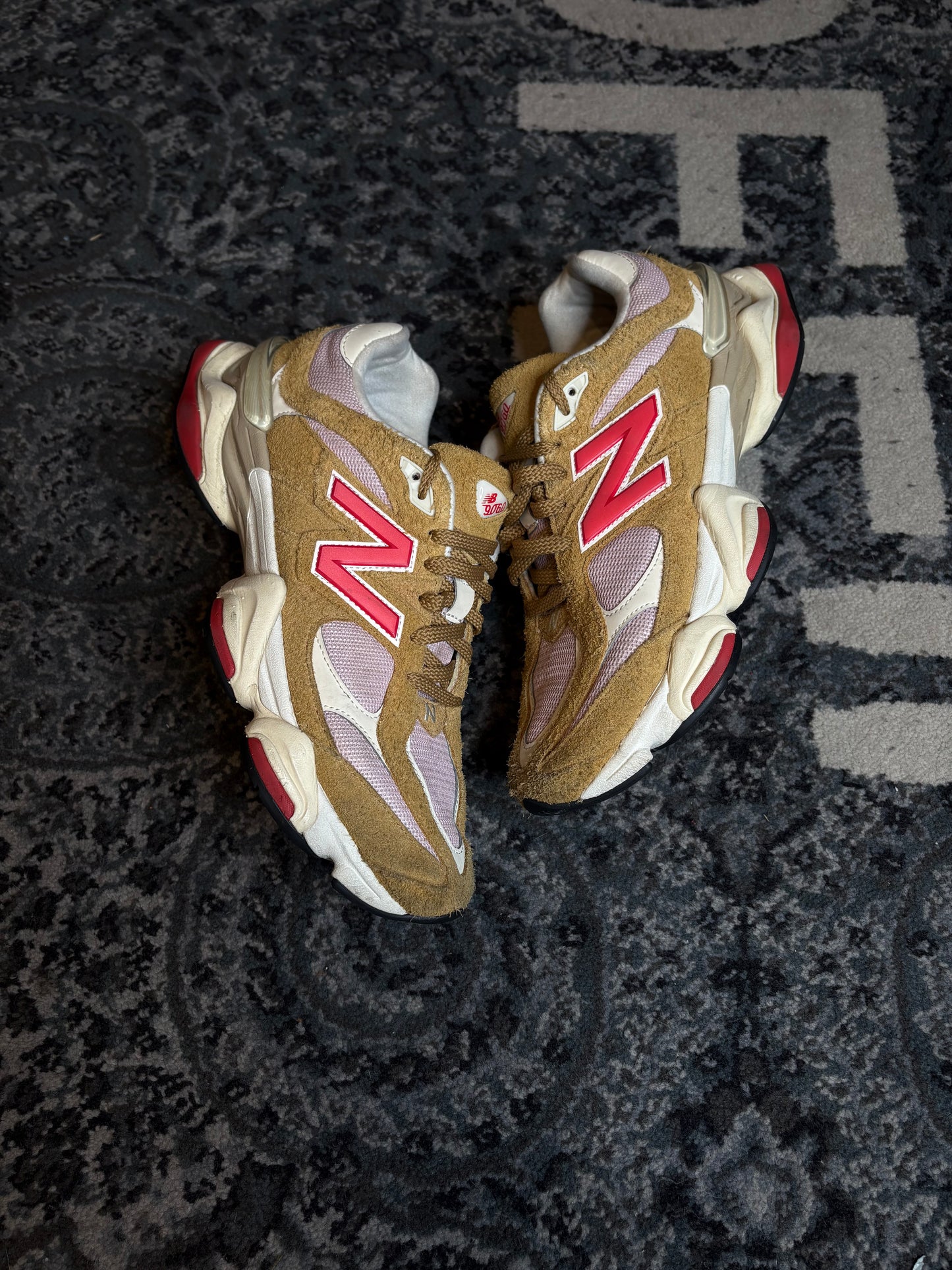 New Balance 9060 “Beige Pink” Po Nb Size 12