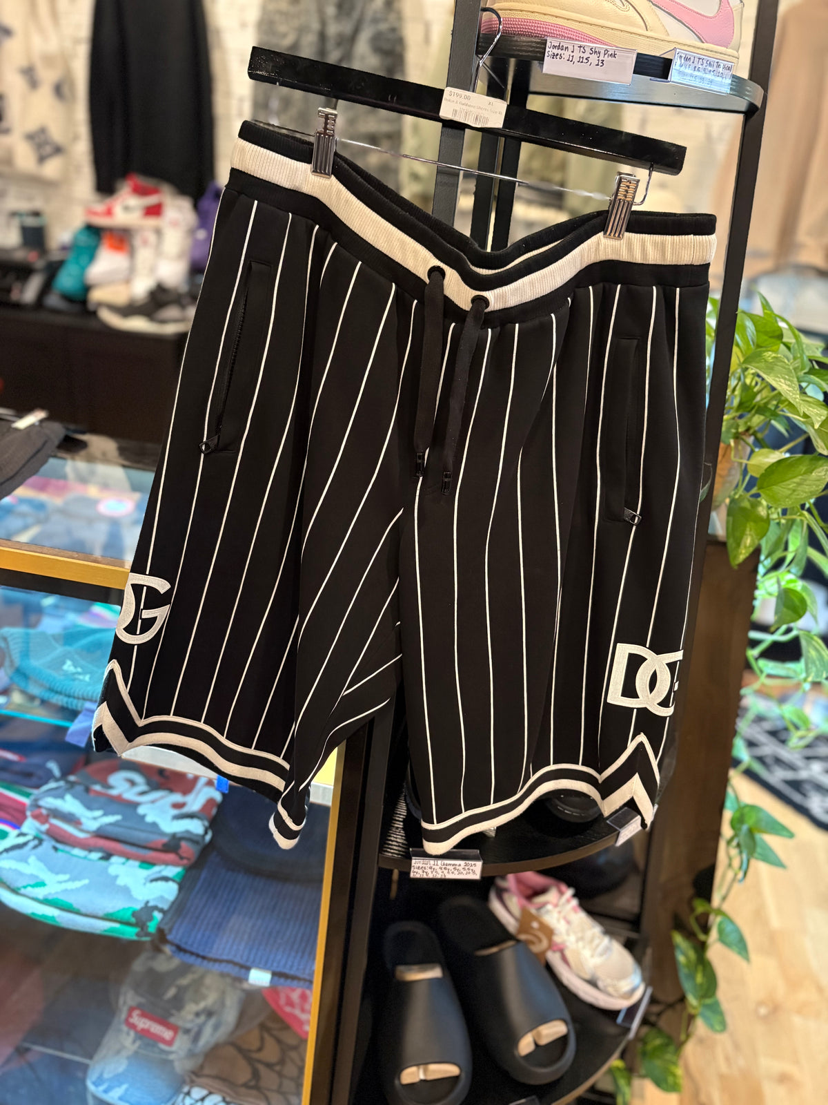 Dolce & Gabbana Shorts Size Xl