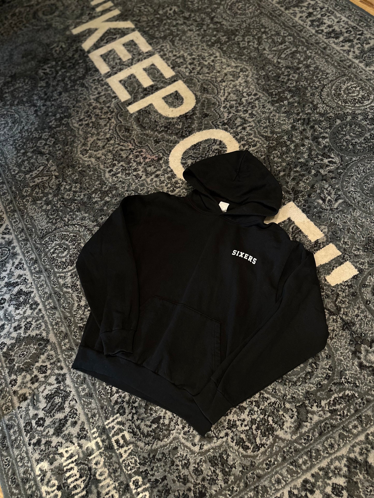 Warren Lotas Sixers Hoodie Size Medium