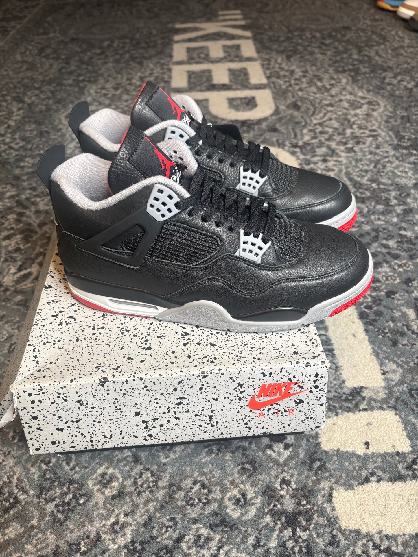 Jordan 4 Retro “Reimagined Bred” Clean Og Size 10.5