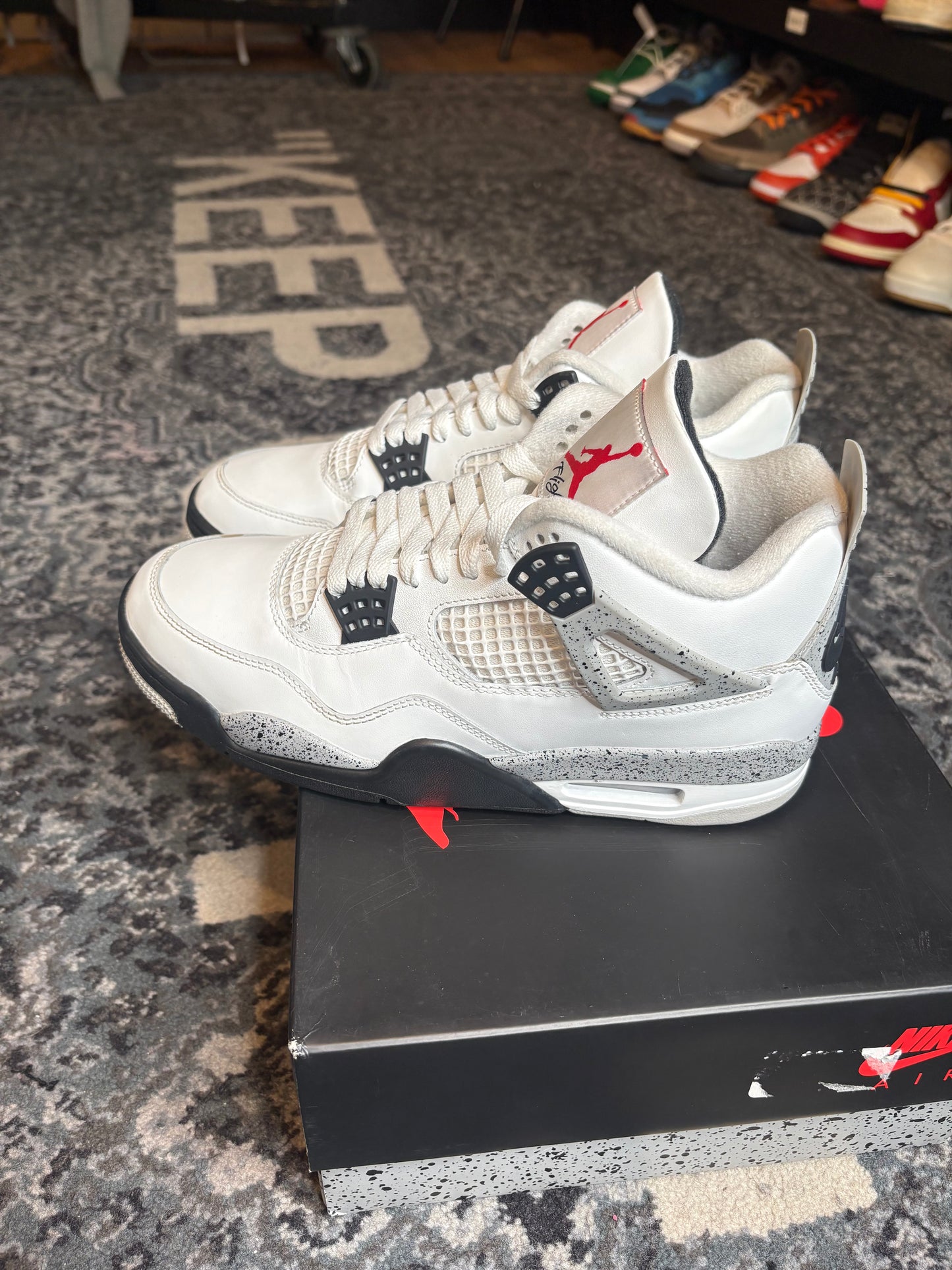 Jordan 4 Retro “White Cement” Clean Og Size 9.5