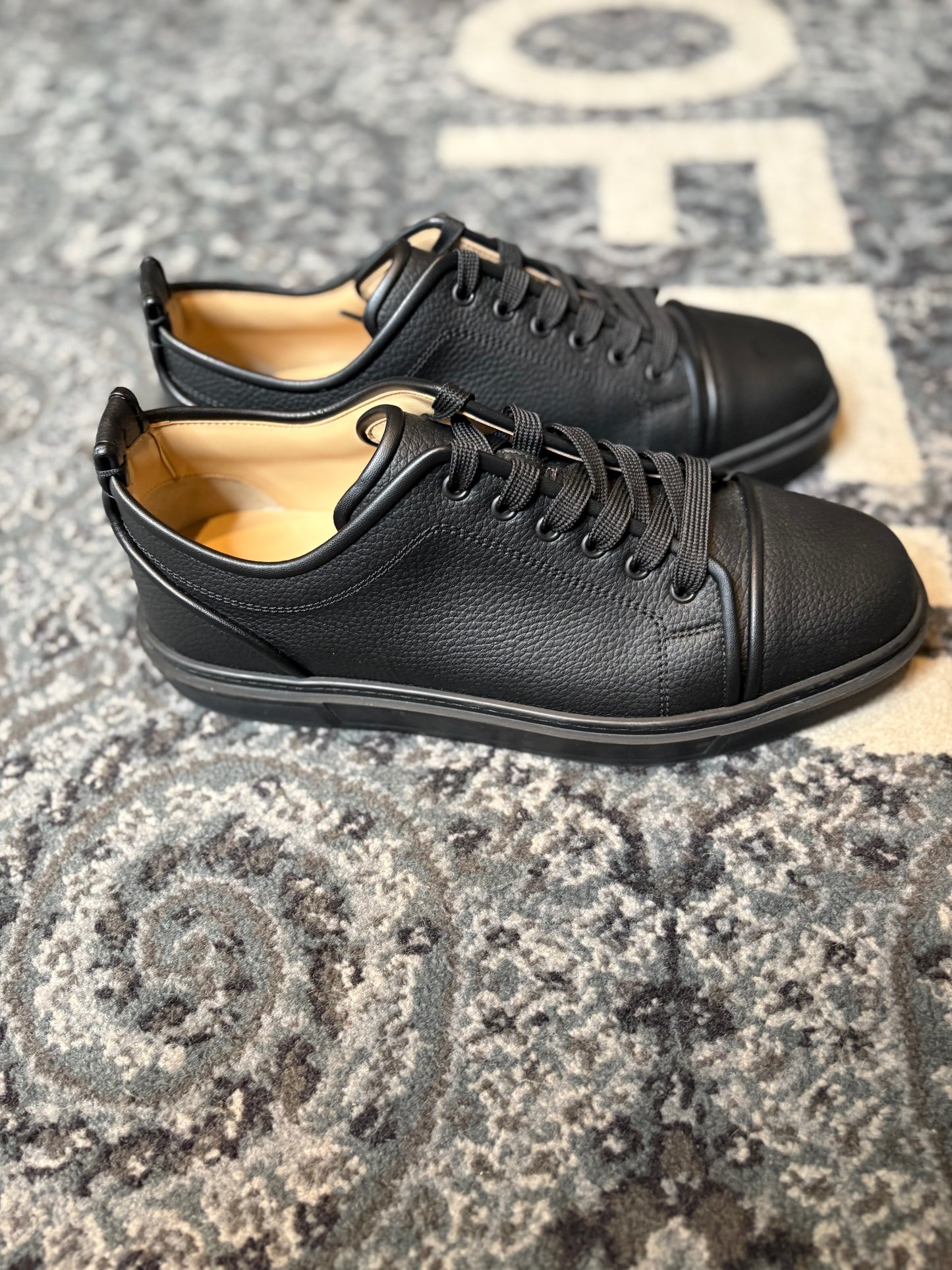 Christian Louboutin “Black Adolon Junior Leather” Clean Nb Size 13.5(46.5 EU)