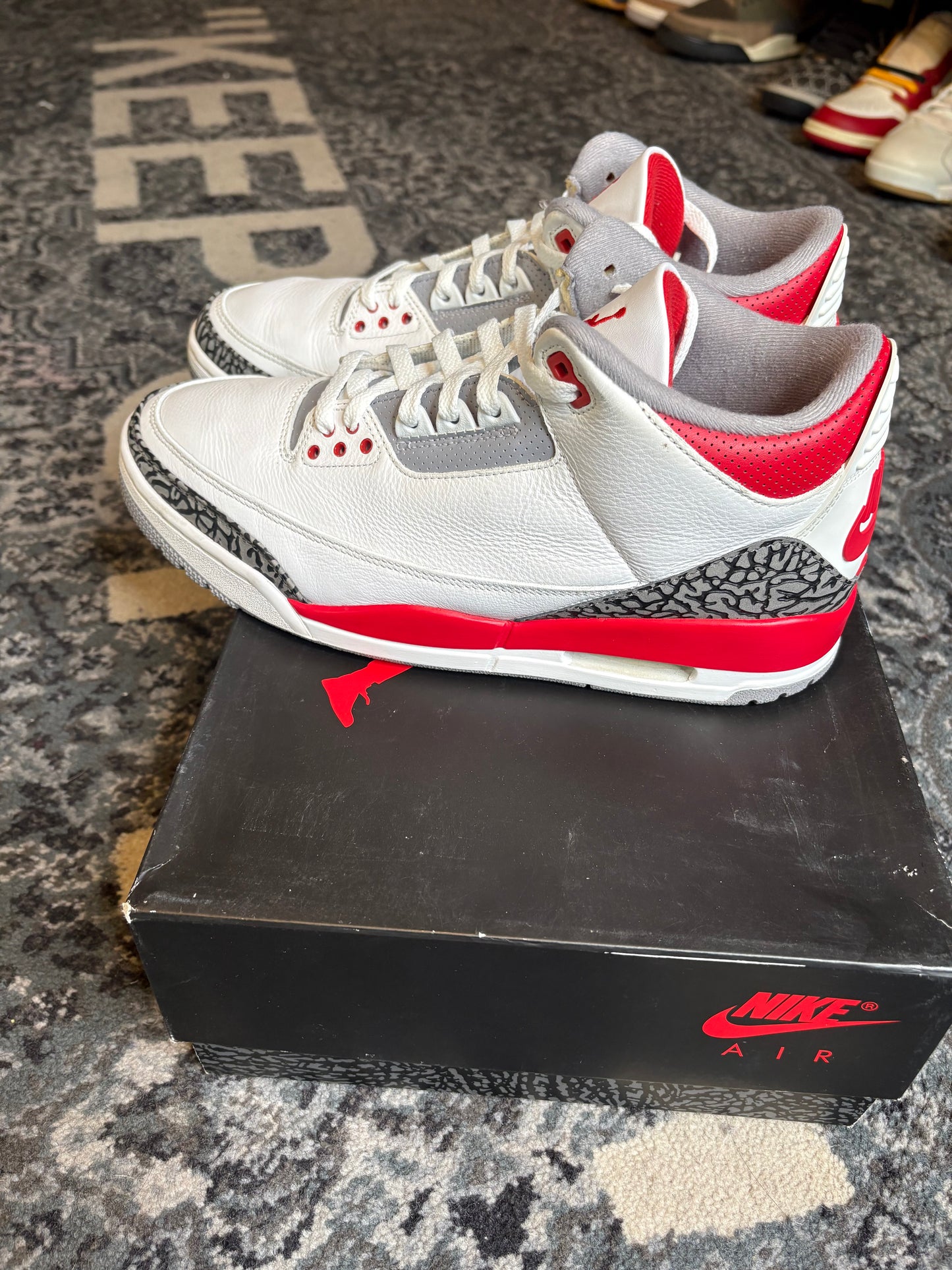 Jordan 3 Retro “Fire Red” Clean Og Size 12