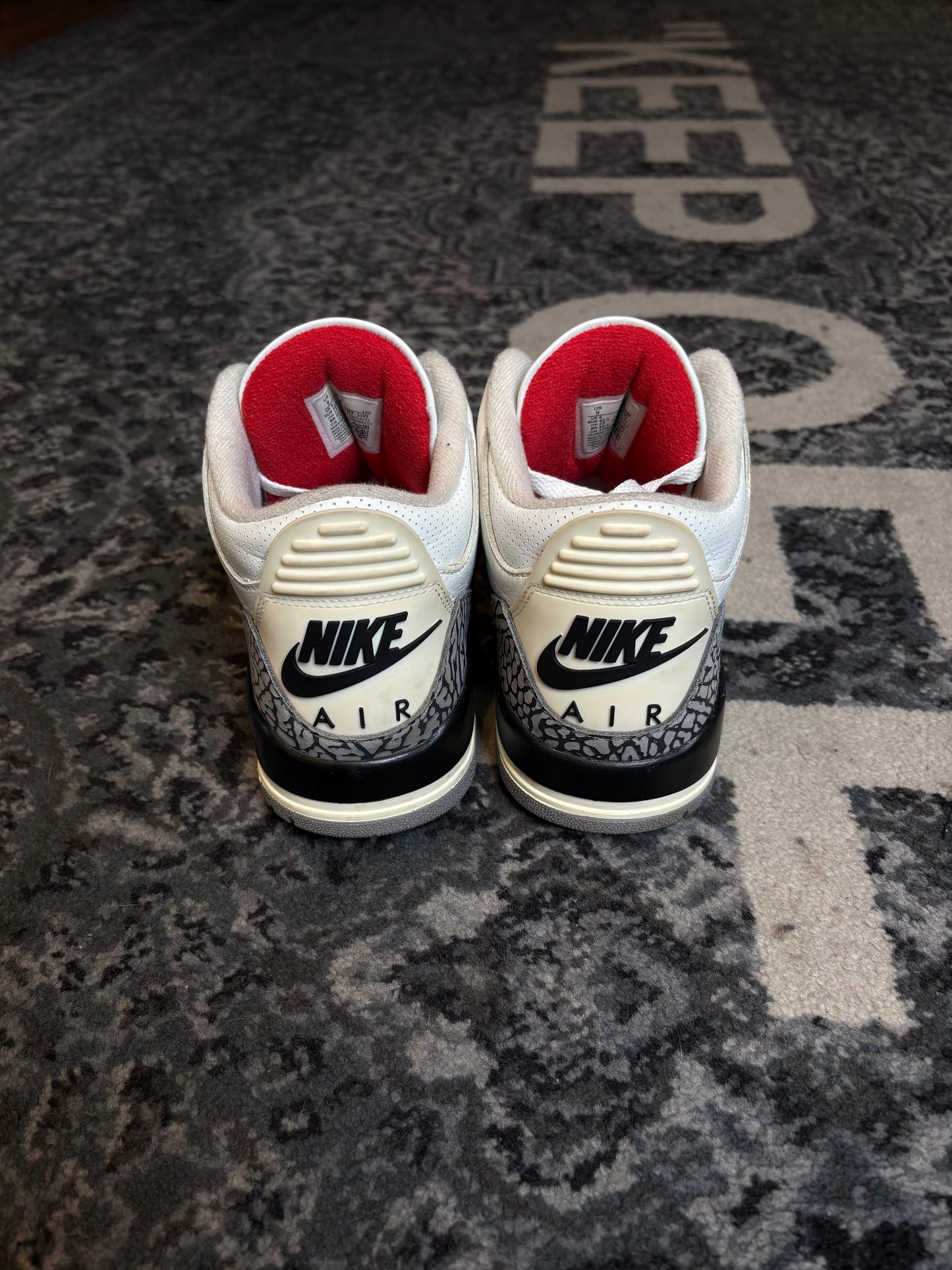 Jordan 3 Retro “White Cement” Clean Nb Size 9