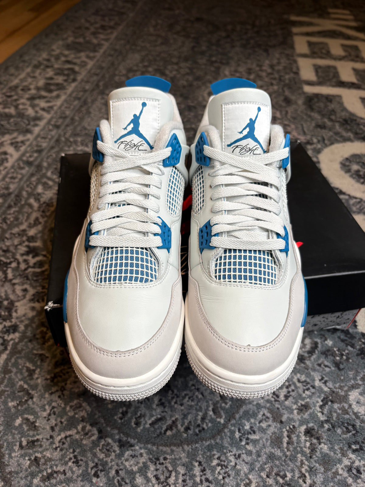Jordan 4 Retro “Military Blue” Clean Og Size 10.5