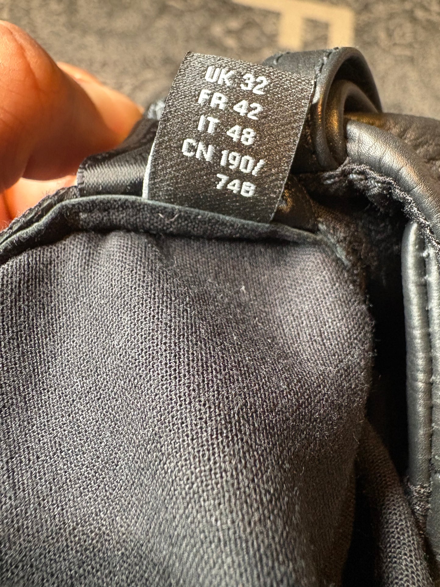 Amiri Black Leather Jeans Po Size 32(48 EU)