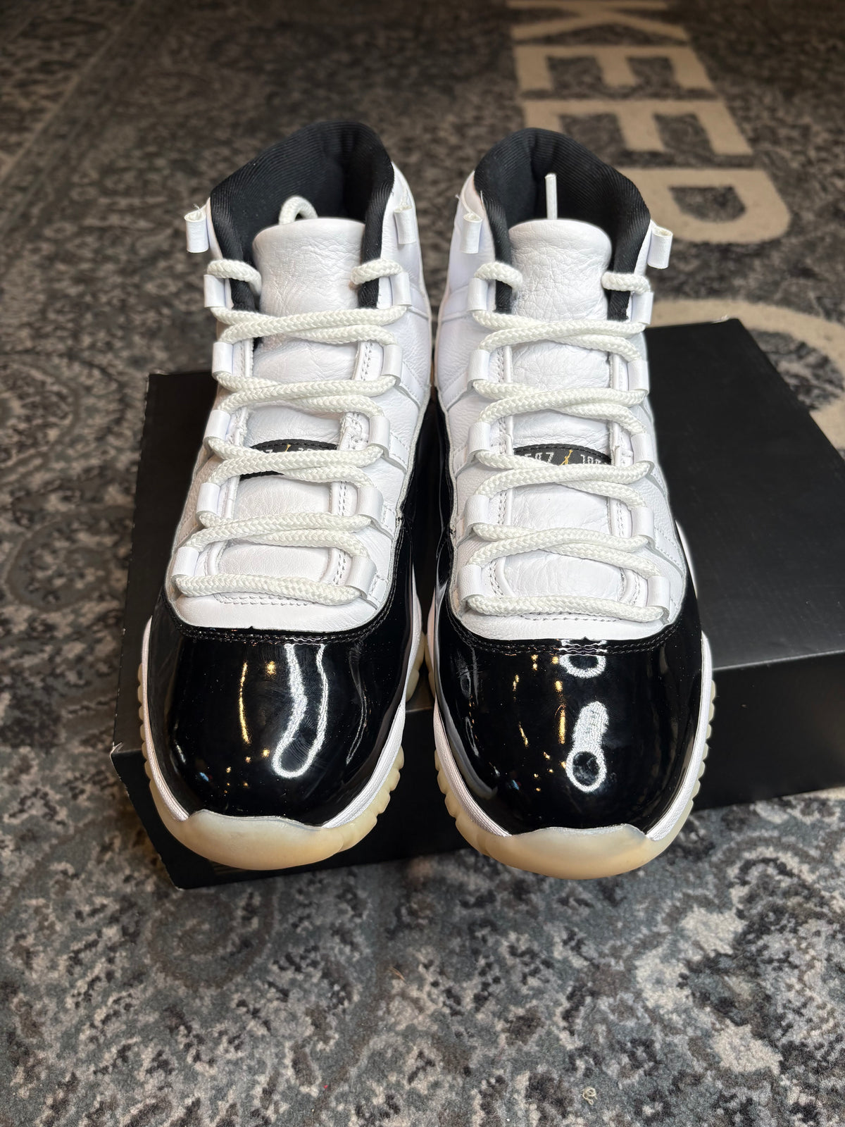 Jordan 11 Retro “DMP gratitude” Clean Og Size 10