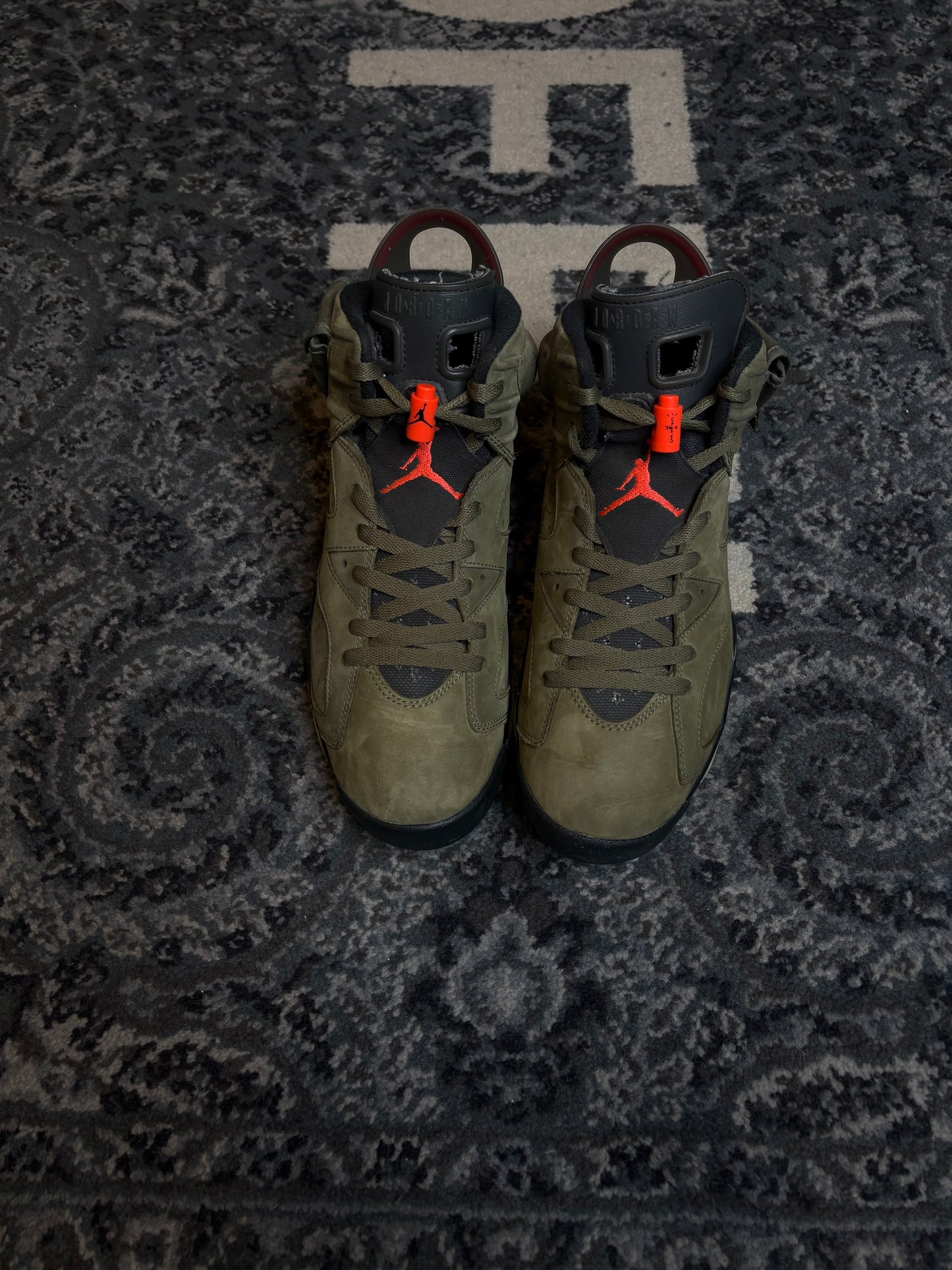 Jordan 6 Retro “Travis Scott” PO NB SIZE 9.5