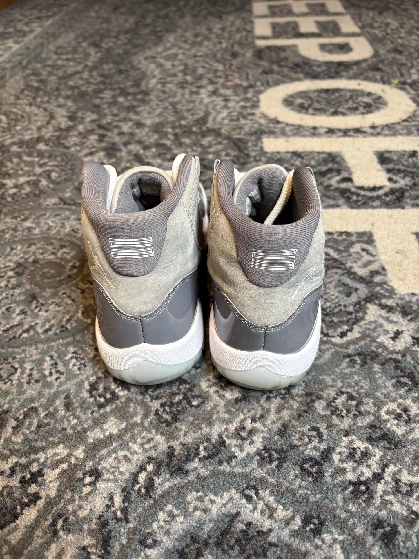 Jordan 11 Retro “Cool Grey” Clean Nb Size 8.5