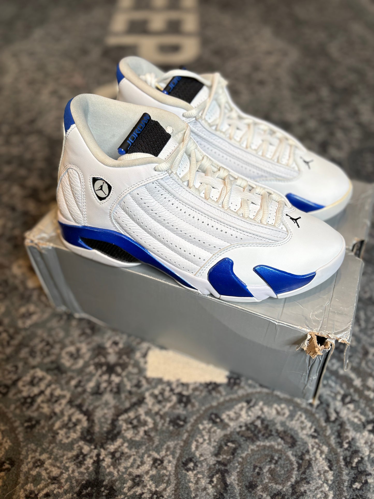 Jordan 14 Retro “Hyper Royal” CLEAN OG SIZE 8.5