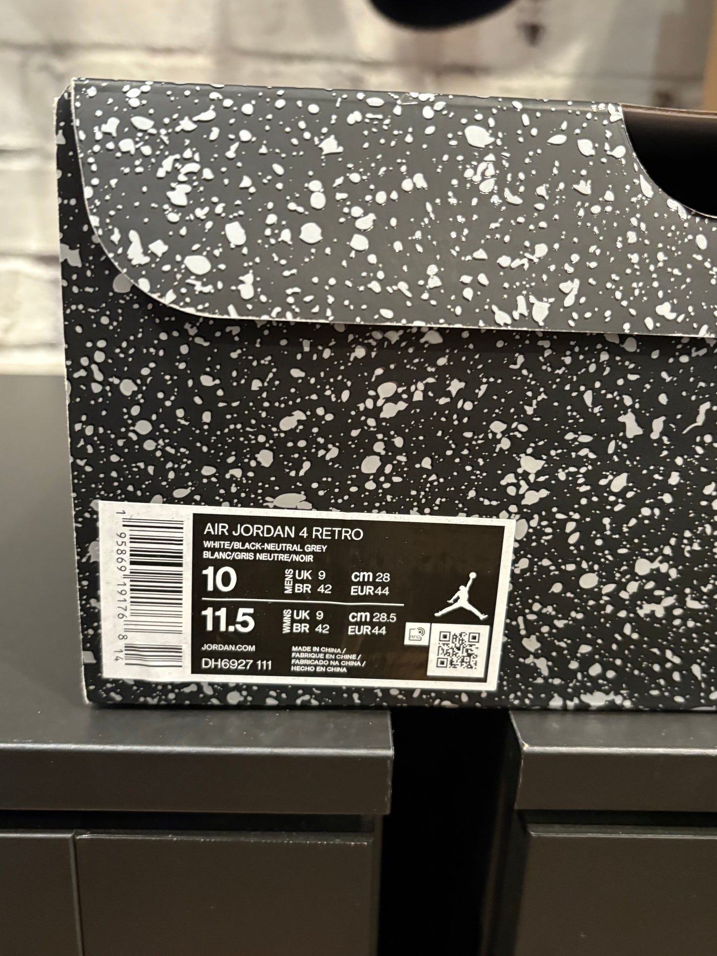 Jordan 4 Retro Military Black DS OG