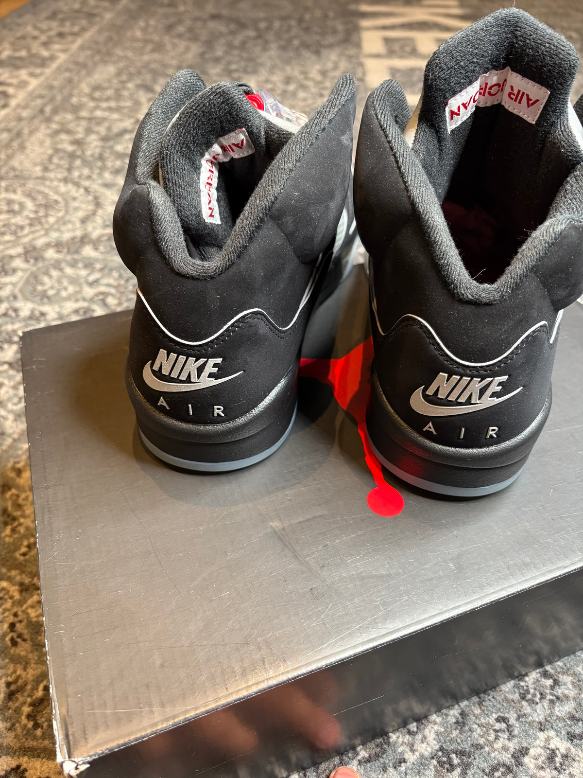 Jordan 5 Retro “Black Metallic” Clean Og Size 10