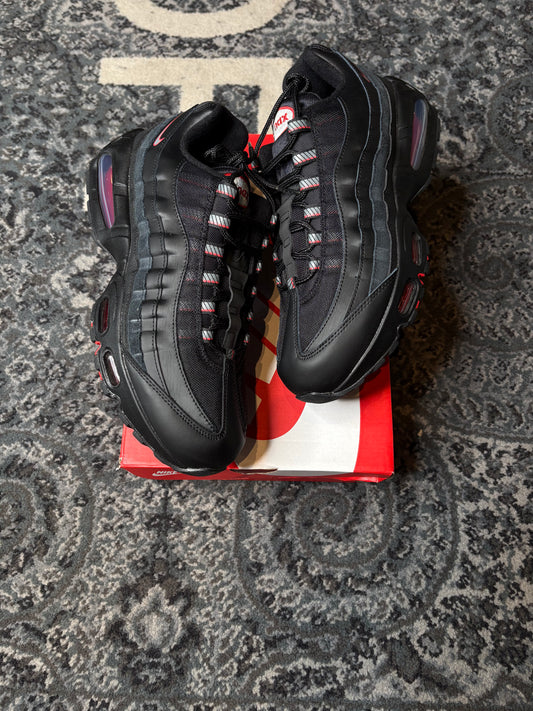 Nike Air Max 95 “Racing Pack Black University Red Ds Og Size 10.5