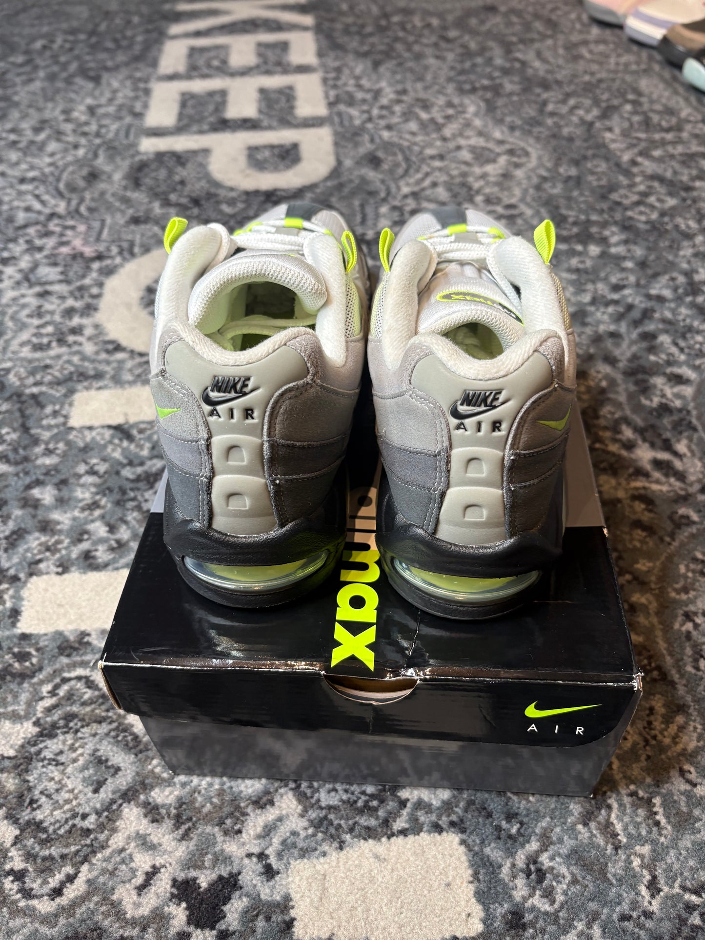 Nike Air Max 95 “Big Bubble Neon” Clean Og Size 9.5M/11W