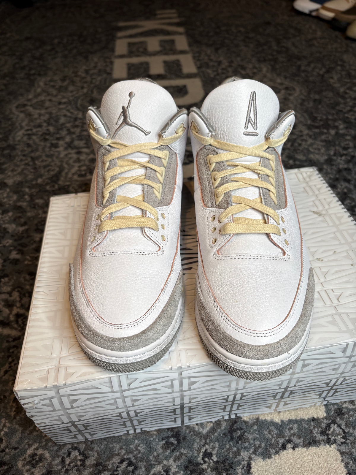 Jordan 3 Retro “A Ma Maniere” Clean Og Size 11.5M/13W
