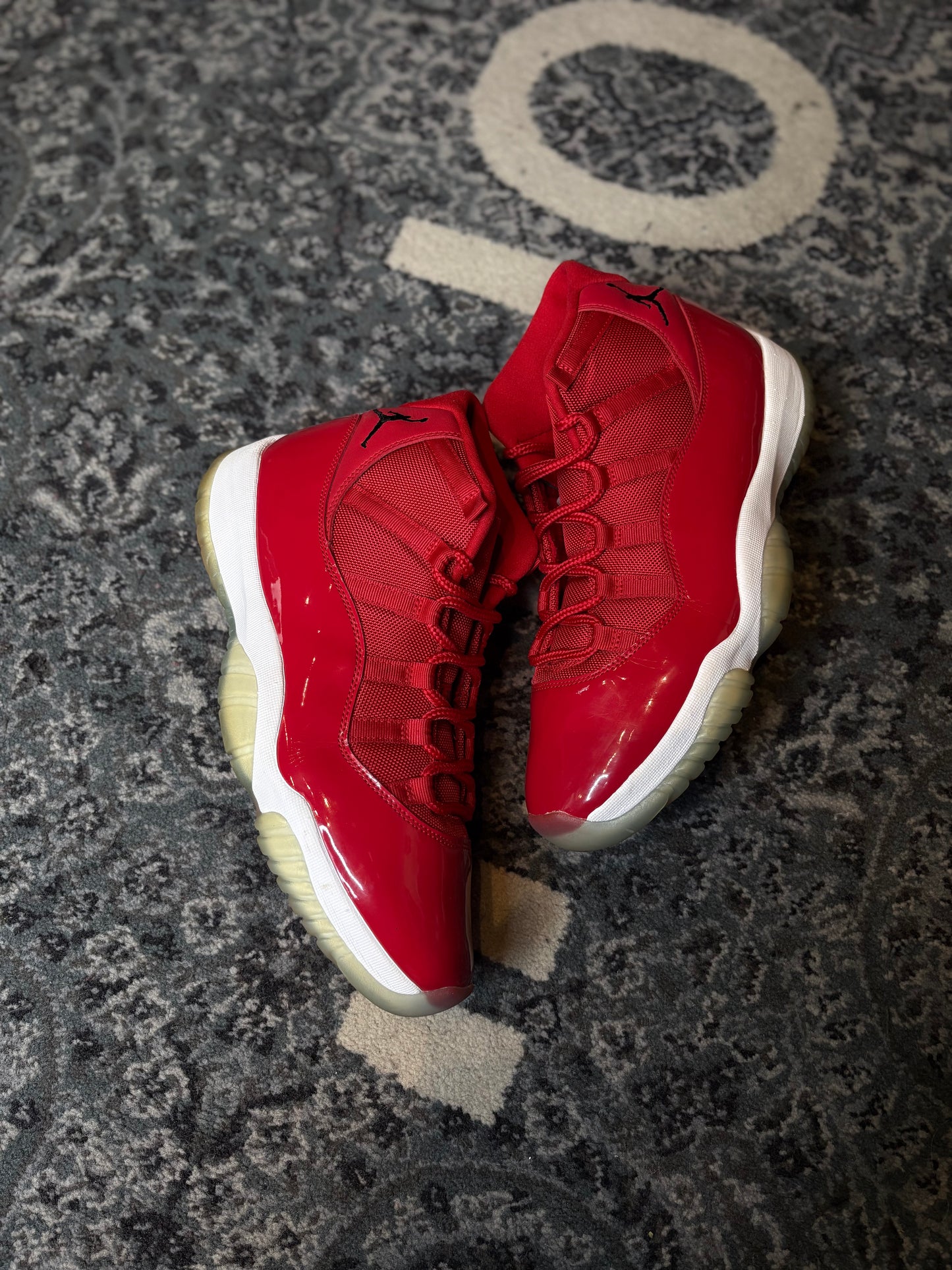 Jordan 11 Retro “Win Like 96” Clean Nb Size 12