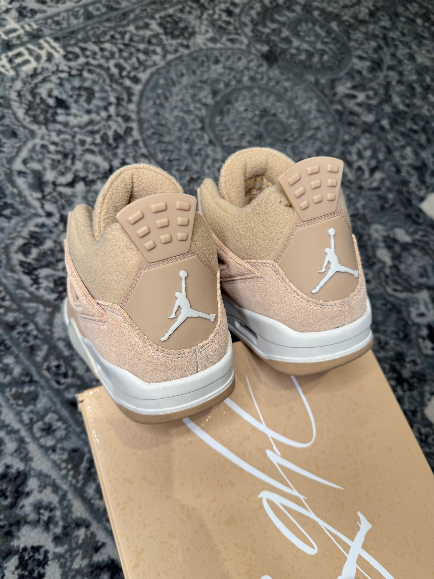Jordan 4 Retro Cozy Girl Clean OG Size 7.5