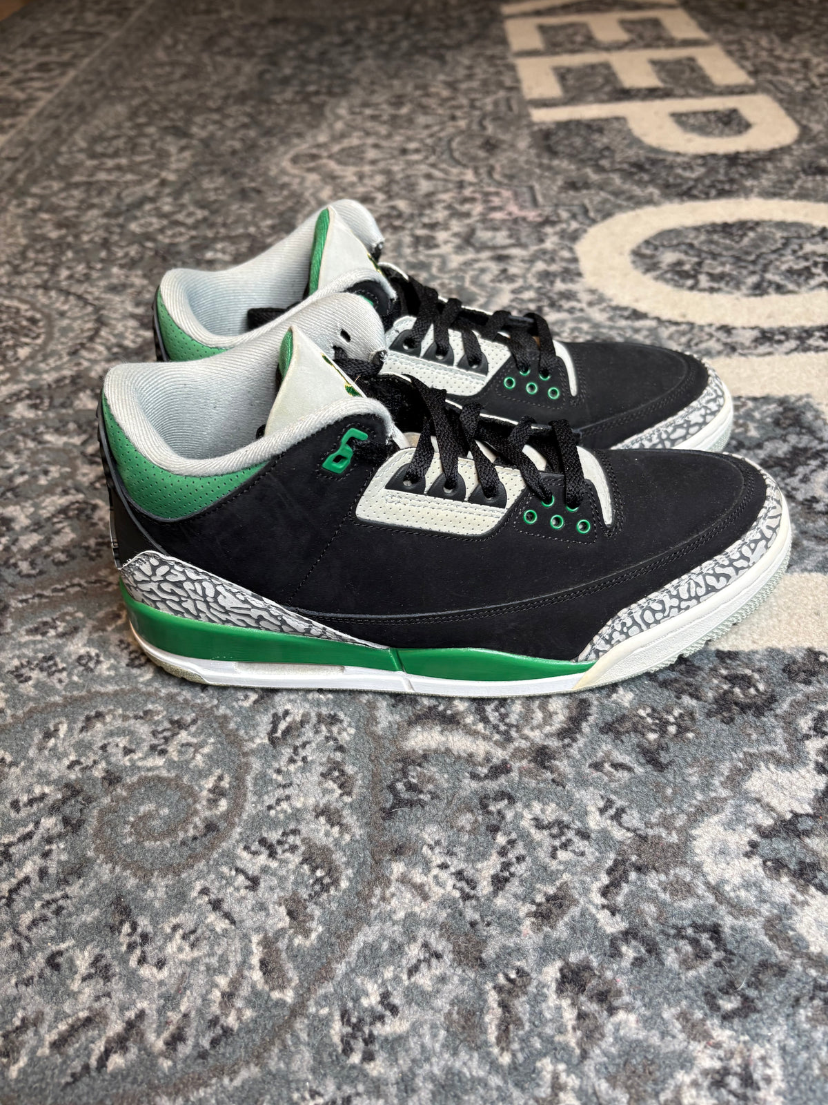 Jordan 3 Retro “Pine Green” Clean Nb Size 10.5