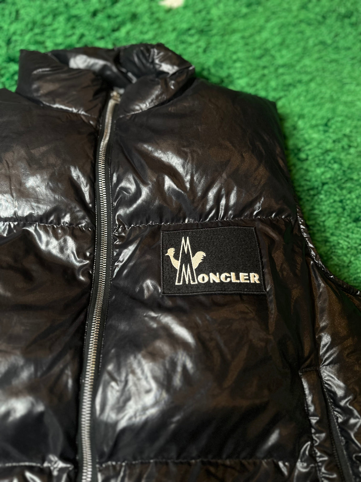 Moncler Puffer Vest Black Size Medium