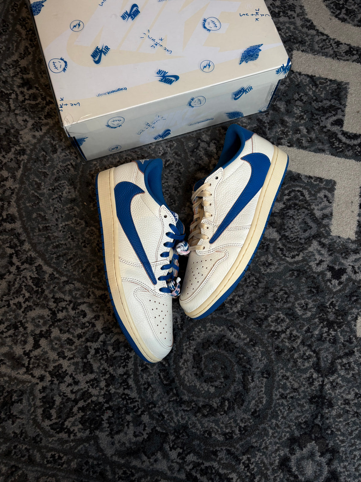 Jordan 1 Retro Low “Fragment X Travis Scott Sail Military Blue” VNDS Og Size 11
