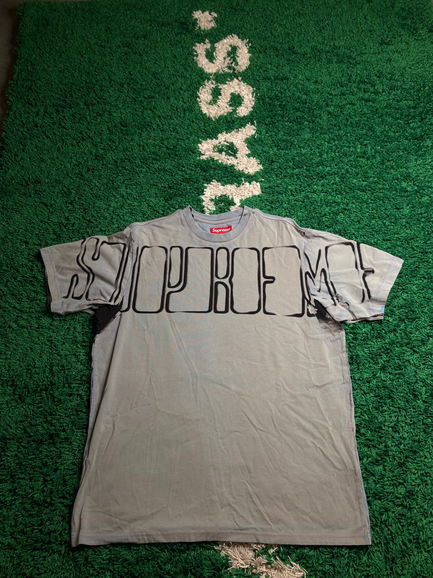 Supreme Overprint Knouckout Tee Size XL
