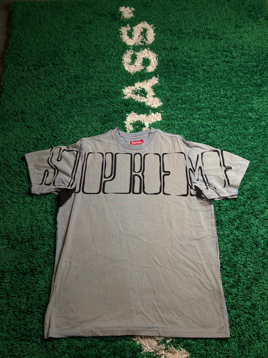 Supreme Overprint Knouckout Tee Size XL