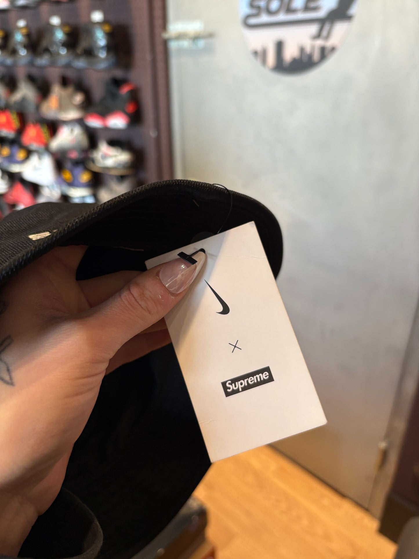 Nike Supreme Bucket Hat Black DS