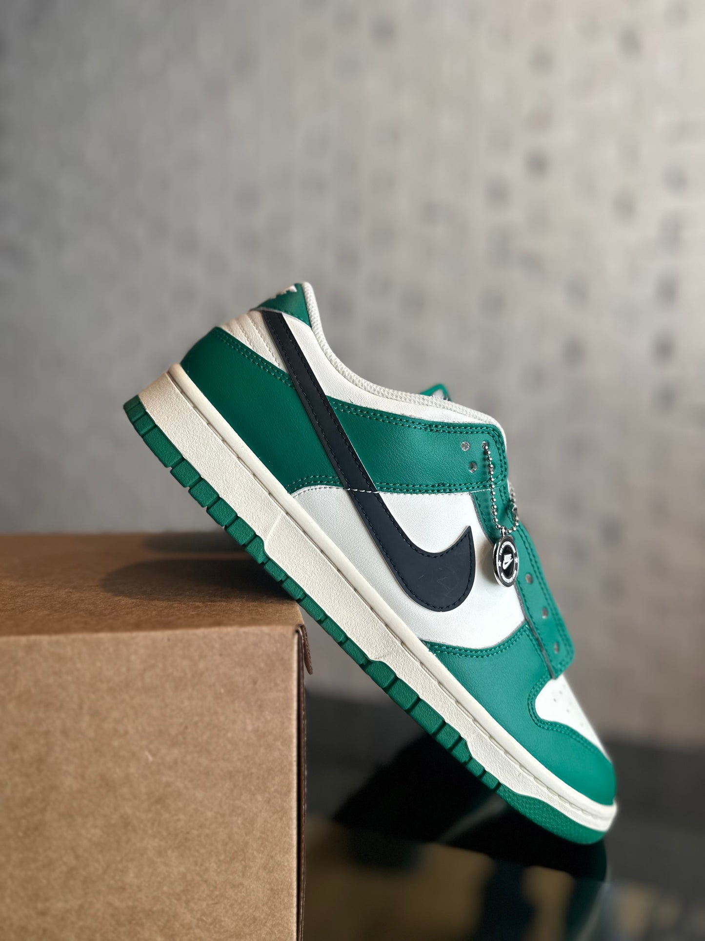 Nike Dunk Low Lottery Pack “Malachite Green” Size 11 VNDS RB
