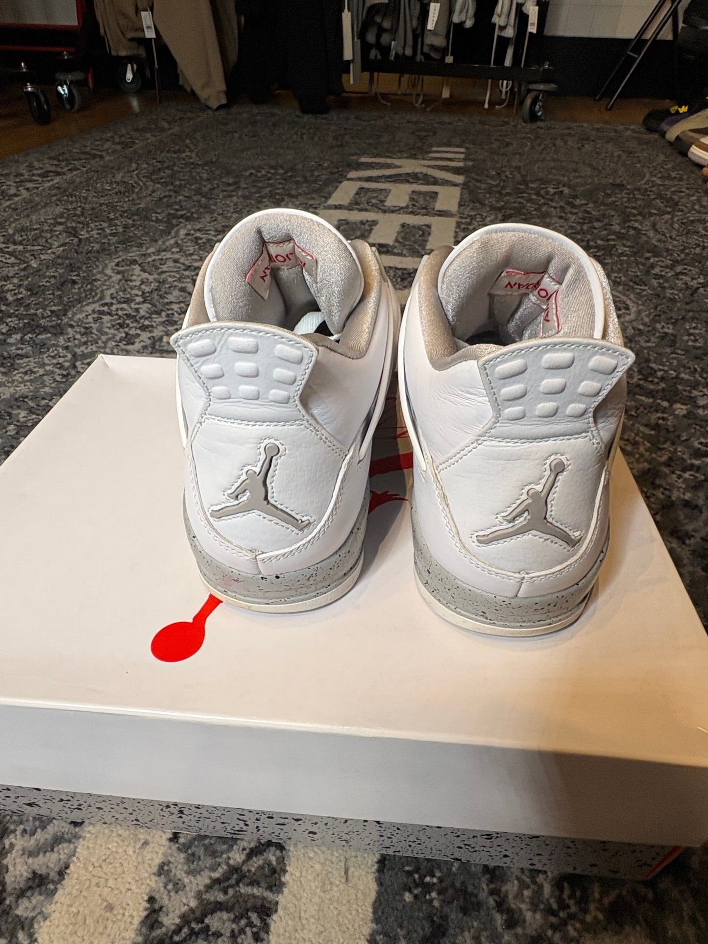 Jordan 4 Retro “White Oreo” Clean Og Size 9.5