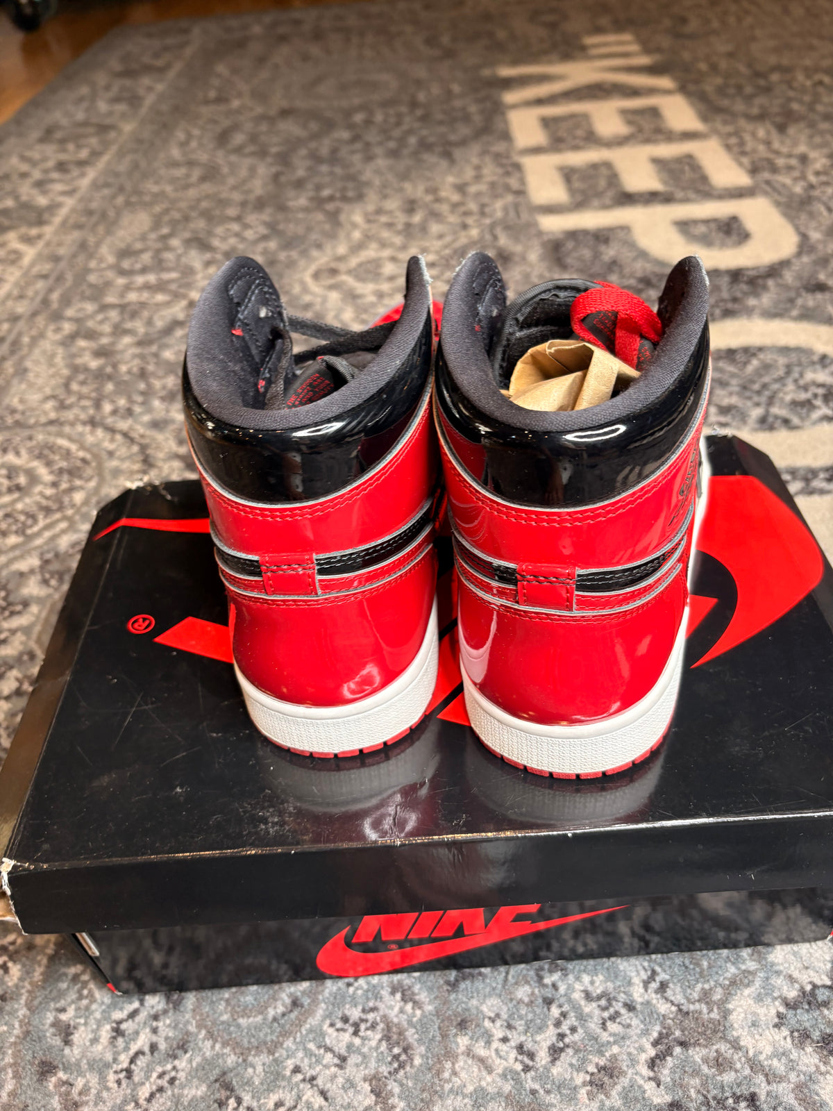Jordan 1 Retro “Patent Bred” Clean Og Size 9.5
