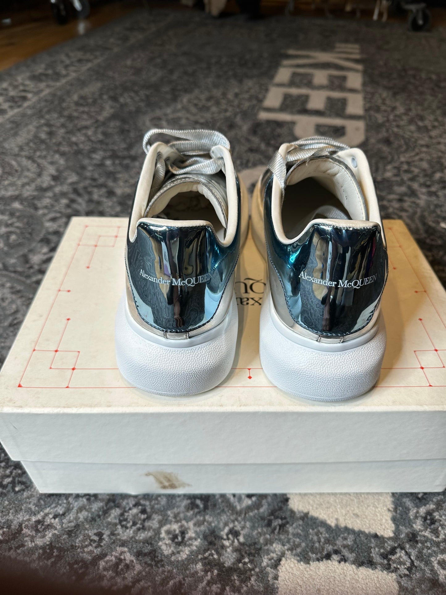 Alexander McQueen “Silver” Clean OG Size 10(43 EU)