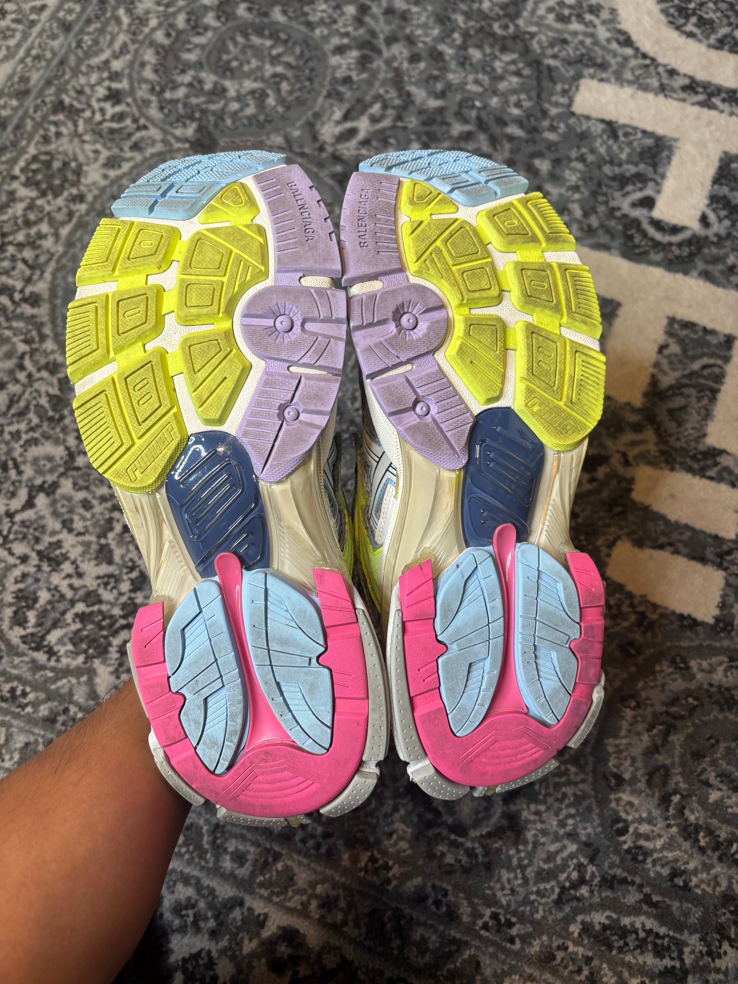 Balenciaga Runner “Leather Free Grey Light Purple Neon Yellow White” Po Nb Size 10(43 EU)