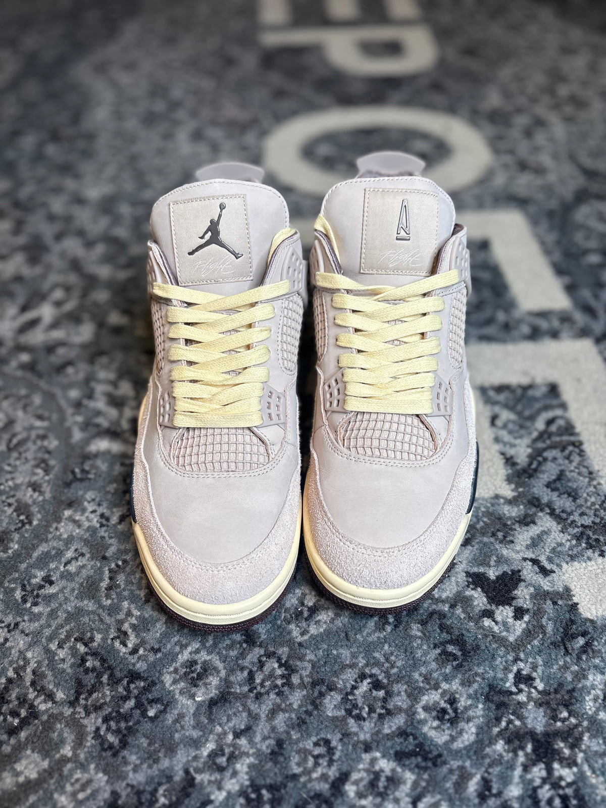 Jordan 4 Retro “A Ma Maniere While You Were Sleeping” Clean Nb Size 10M/11.5W