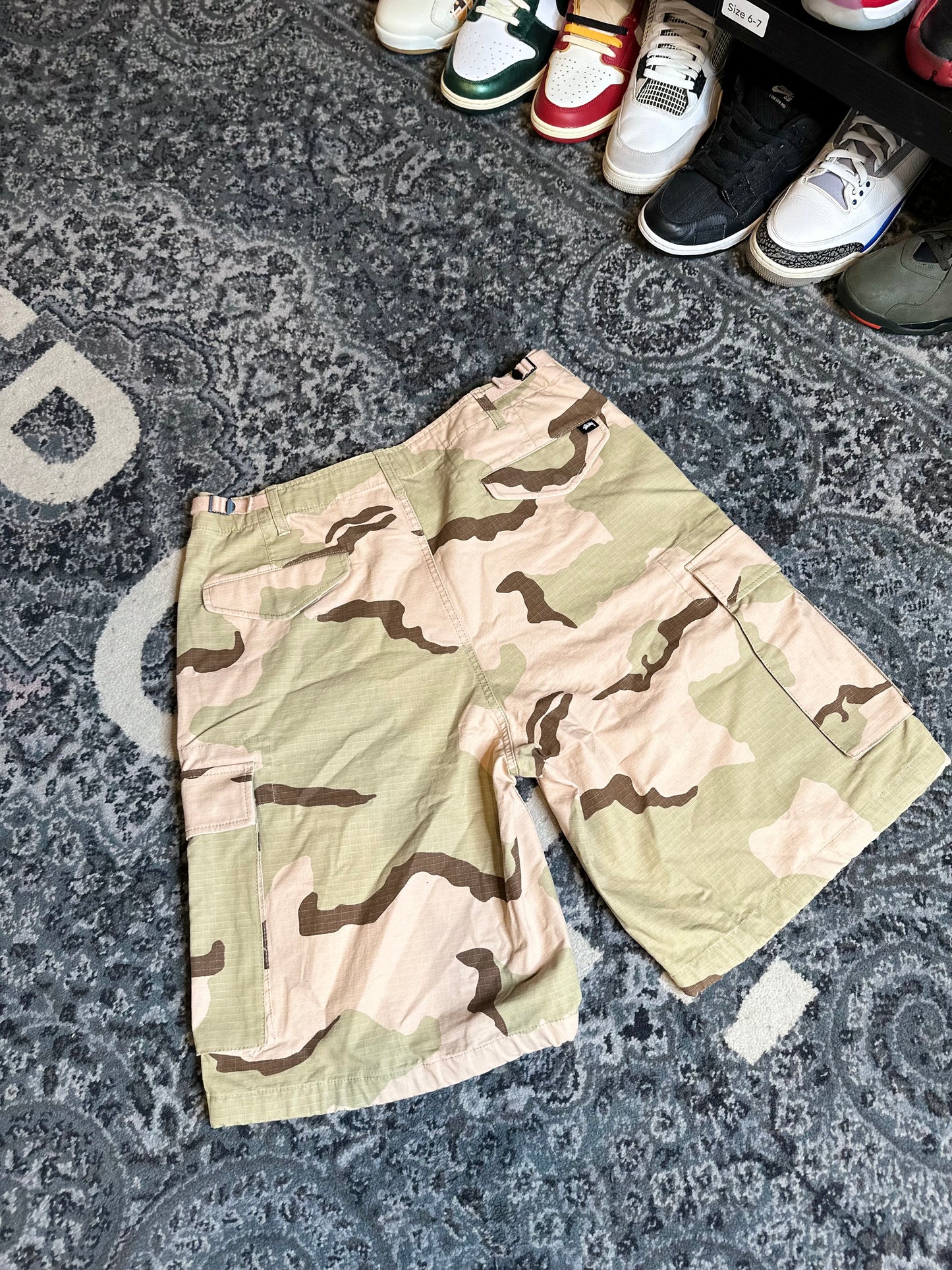 STUSSY Camo Cargo Shorts Size 32