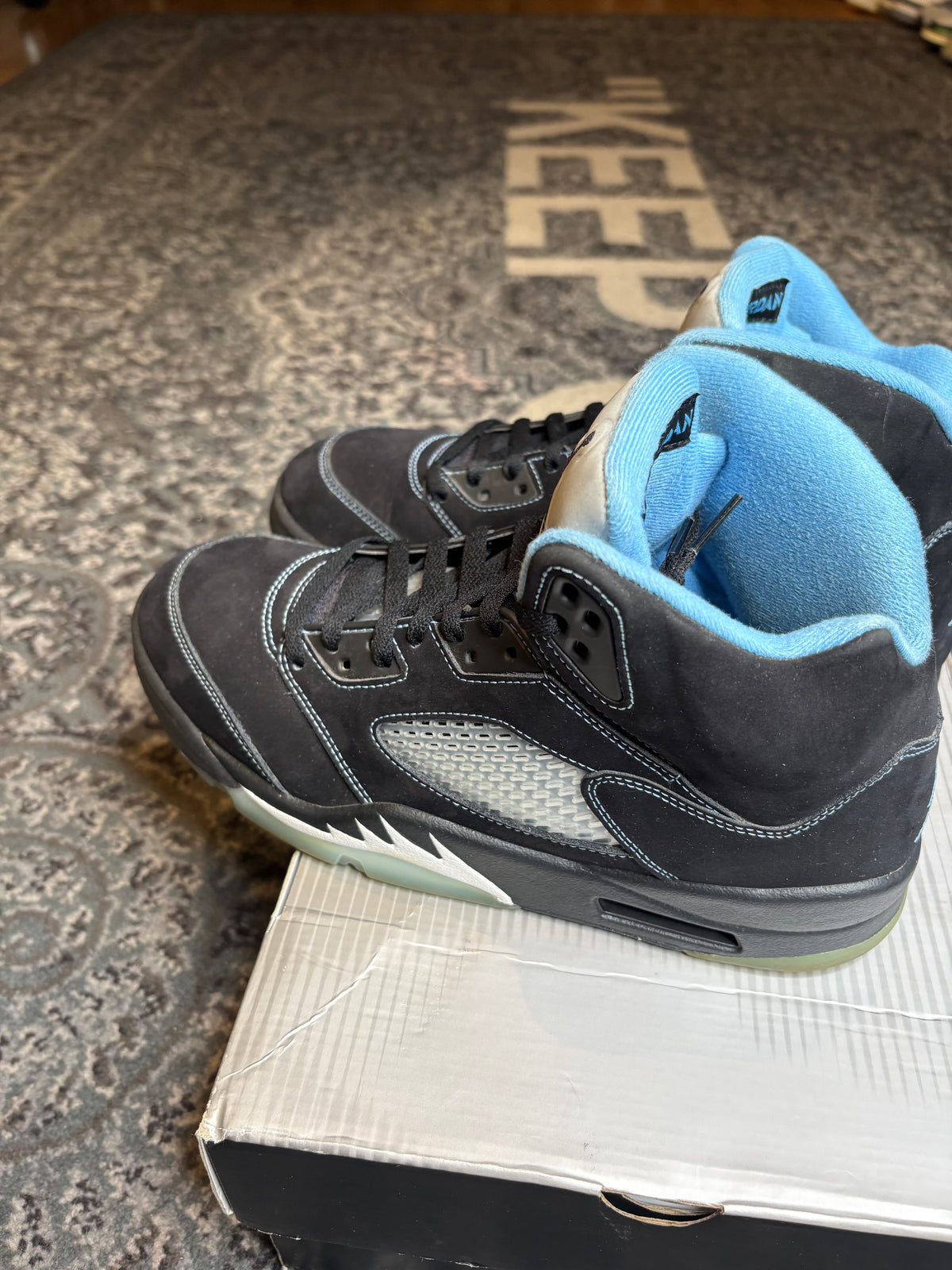 Jordan 5 Retro “Black Unc” Po Og Size 10