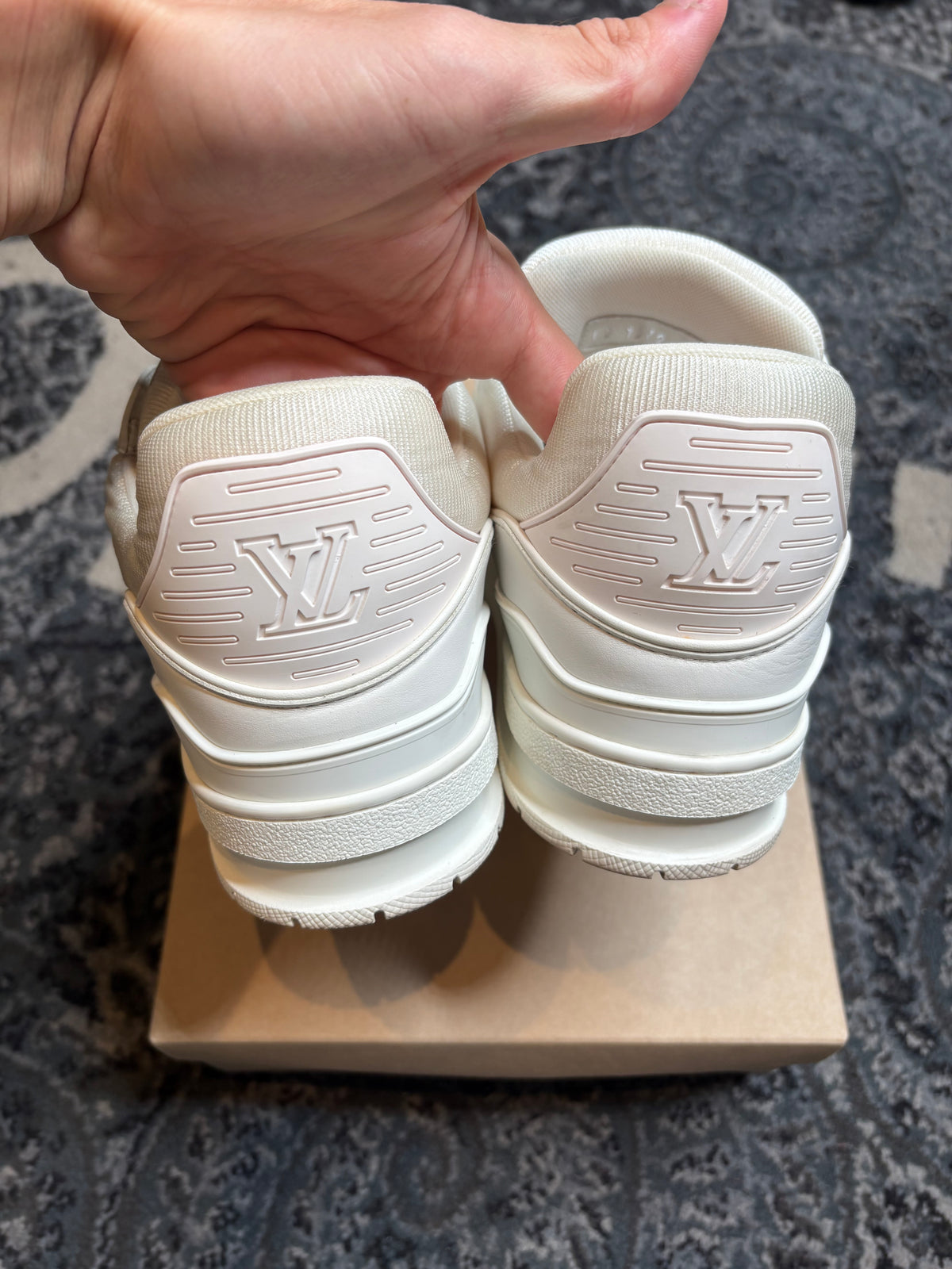 Louis Vuitton Trainer White PO RB Size 9LV