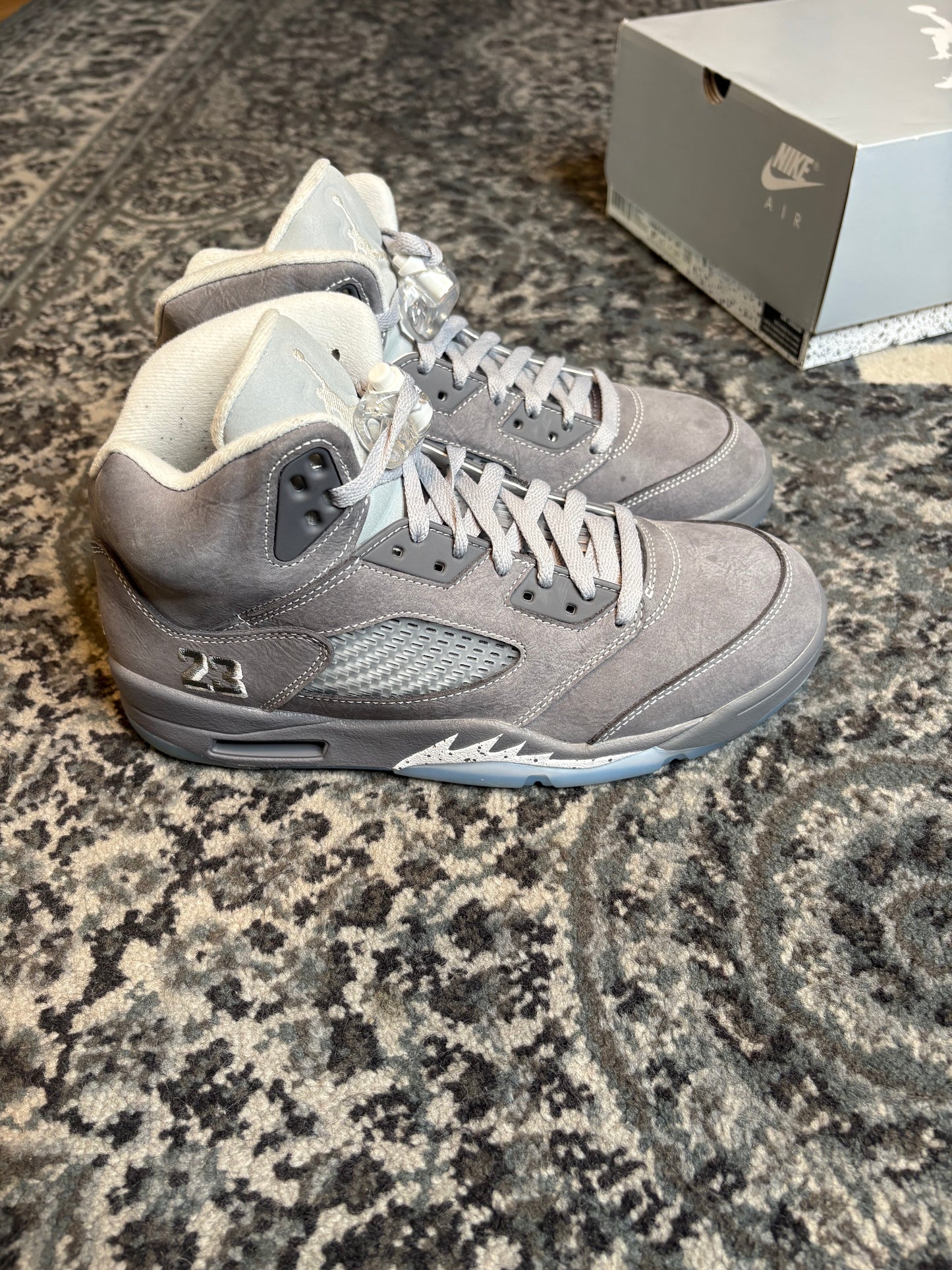 Jordan 5 Retro “Wolf Grey” Clean Og Size 8.5