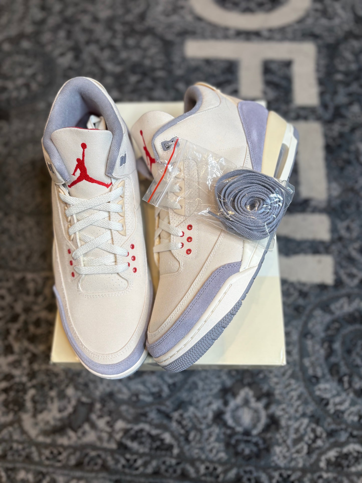 Jordan 3 Retro “Muslin” DS OG Size 13