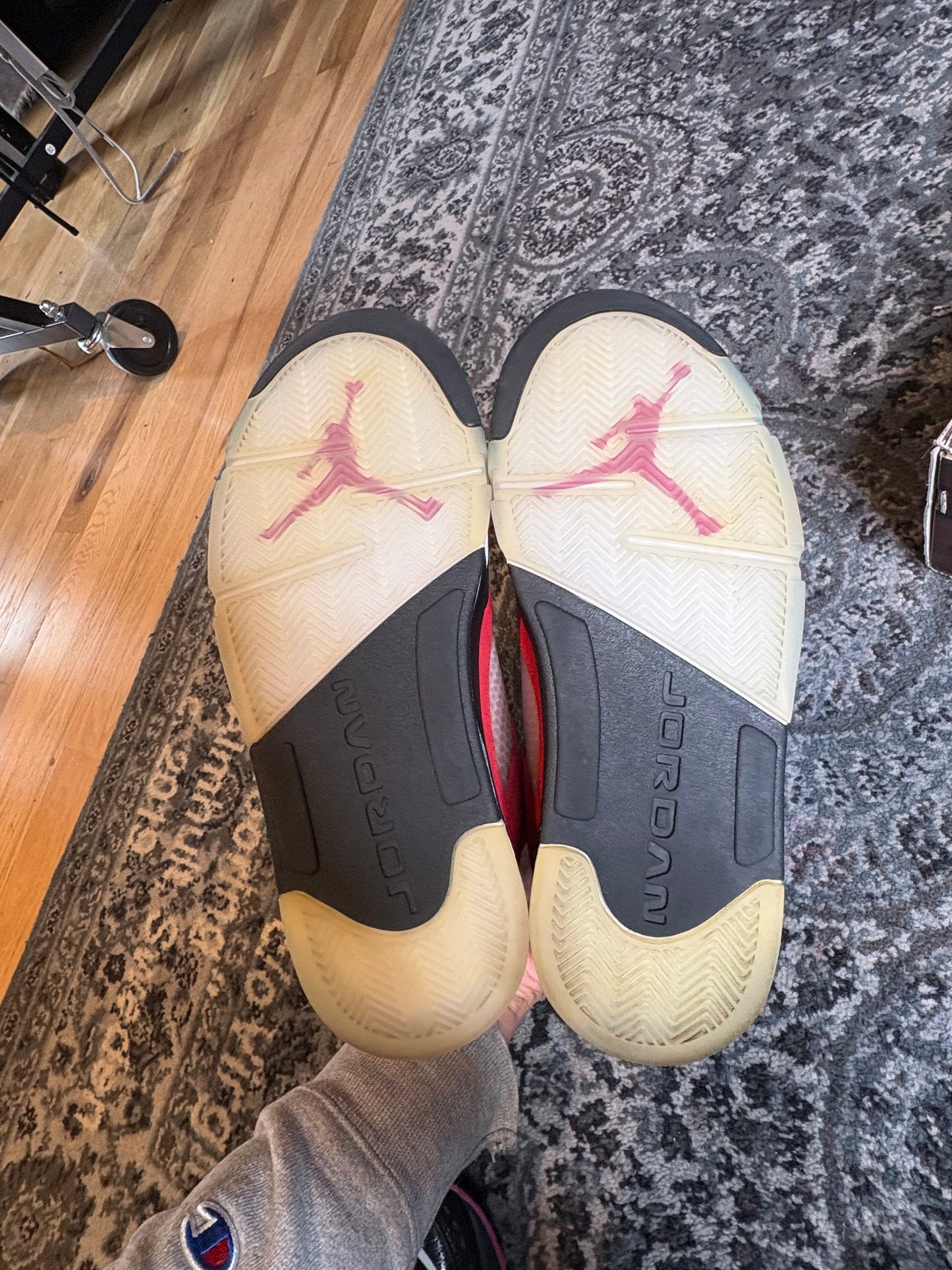 Jordan 5 Retro “Raging Bull” Clean Og Size 9