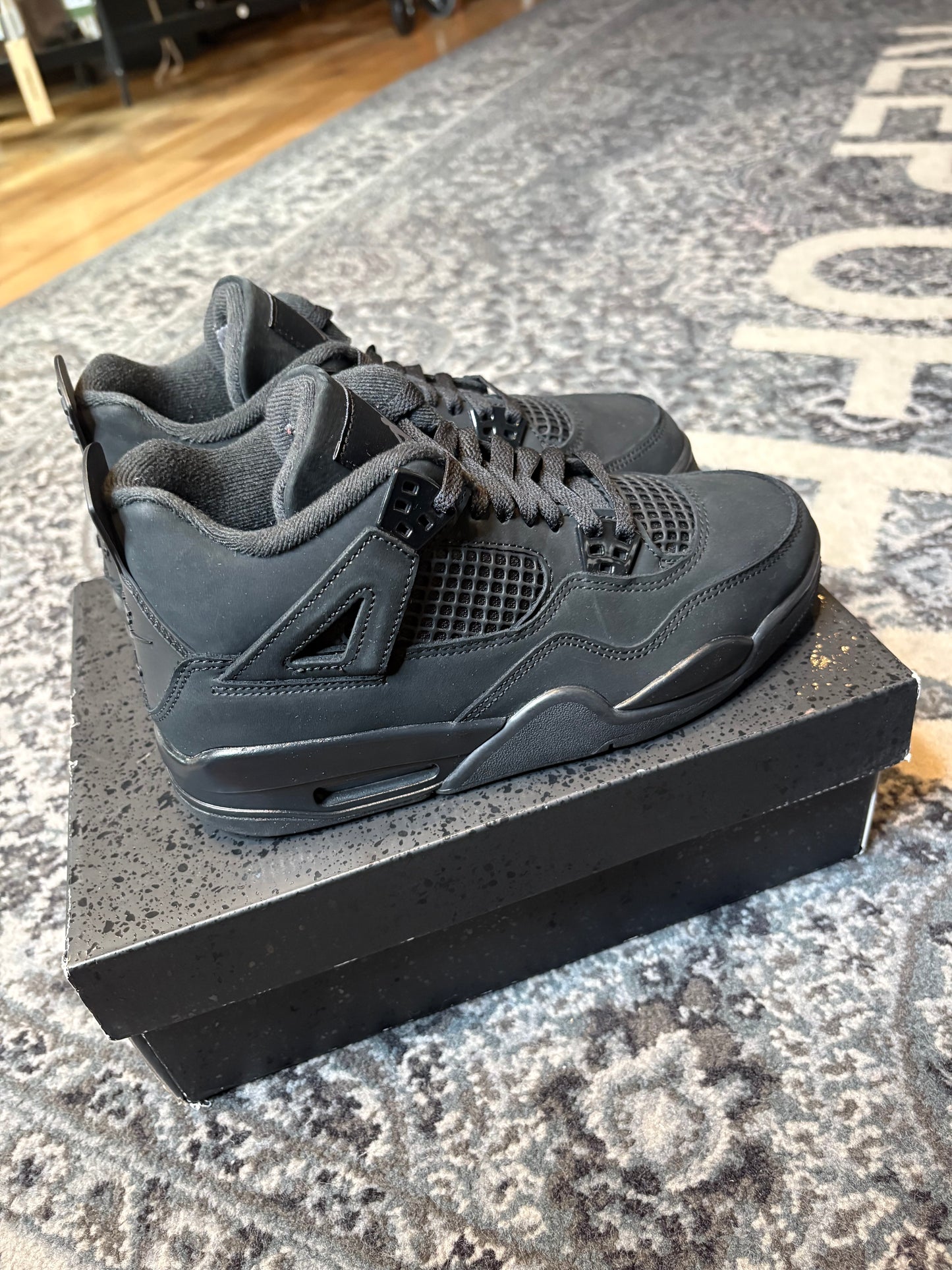 Jordan 4 Retro “Black Cat” Clean Og Size 6.5Y