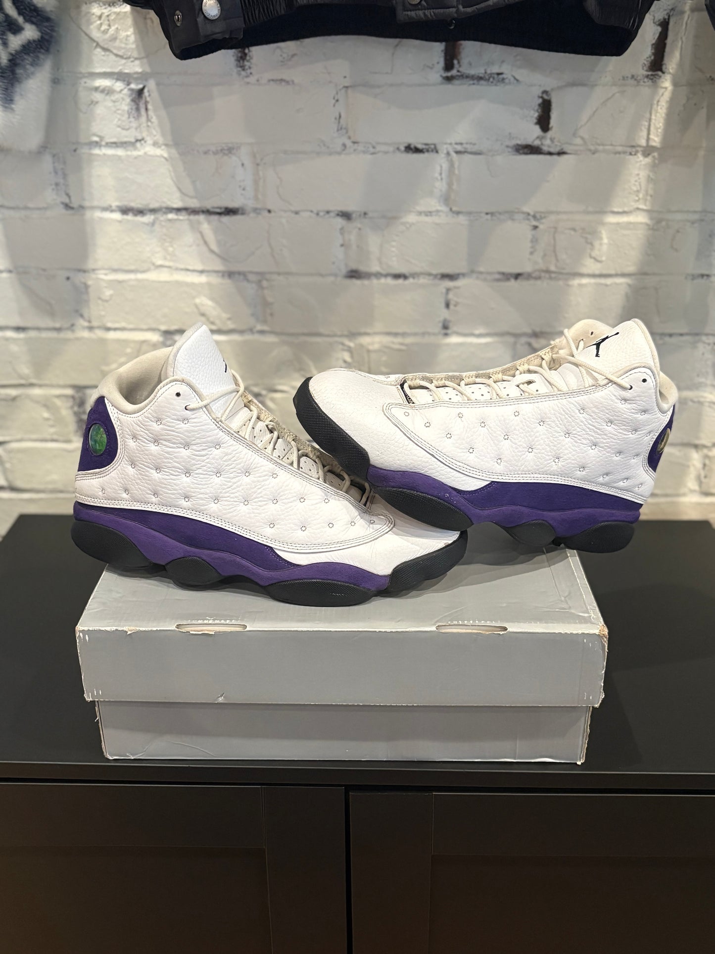 Jordan 13 ‘Lakers’ Clean Og box size 12