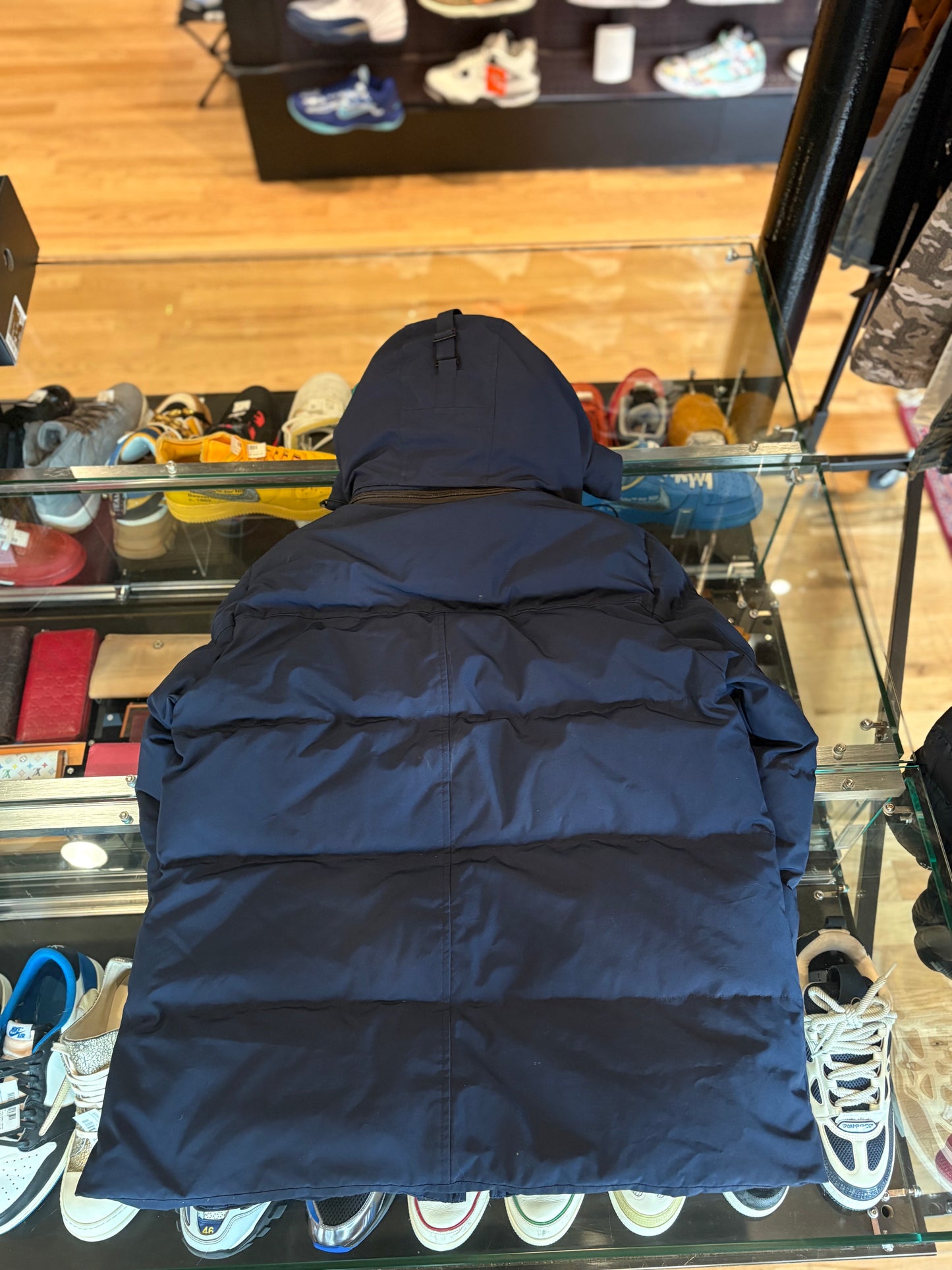 Canada Goose Navy Down Puffer DS Size XL