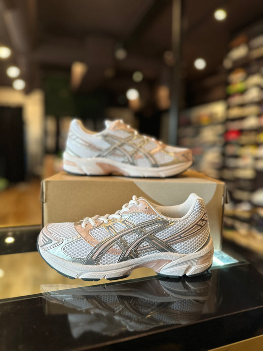 ASICS GEL-1130 White Pink Sz 6 DS OG All