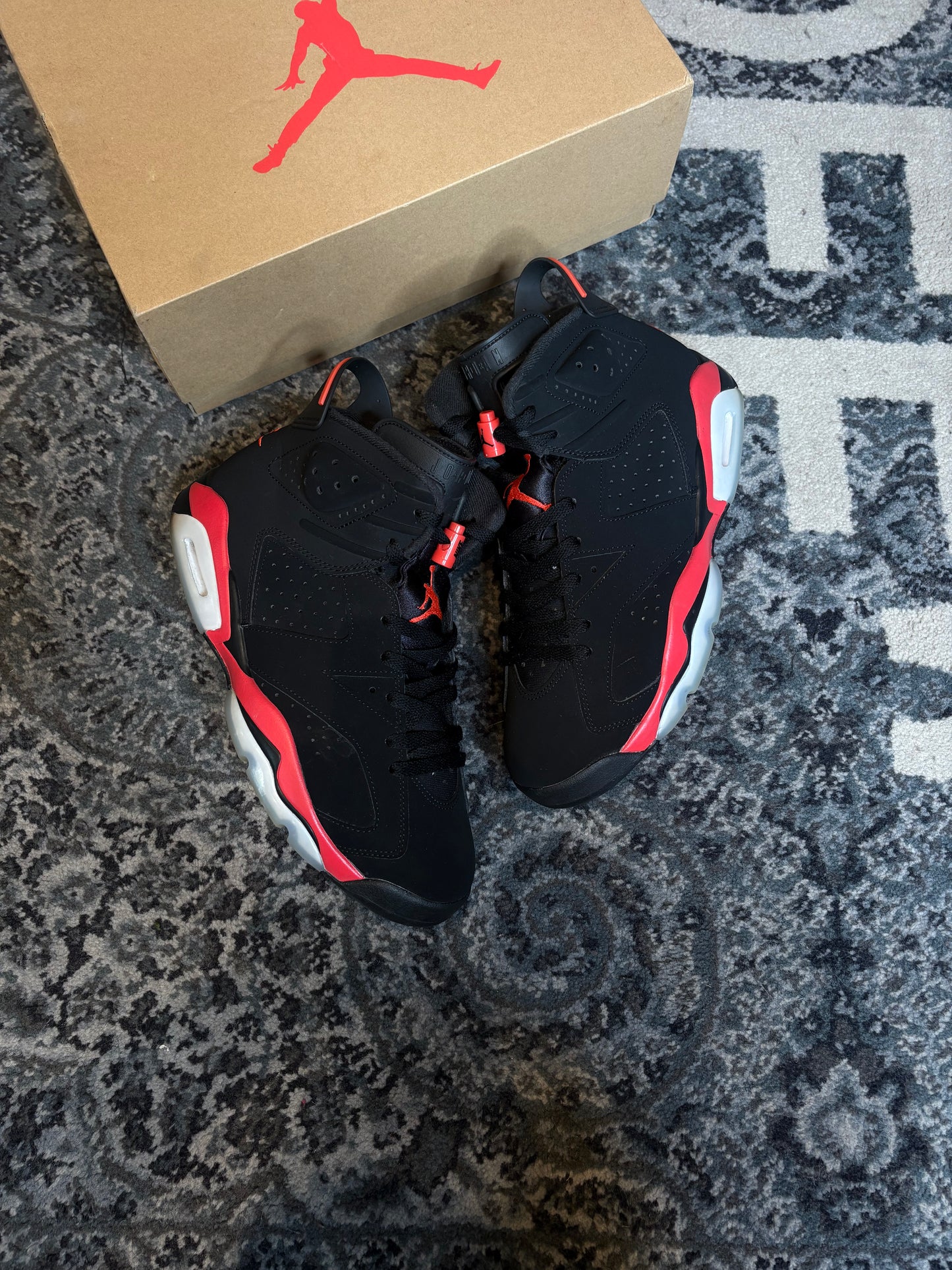 Jordan 6 Retro “Infrared SalesMan” Clean Og Size 10