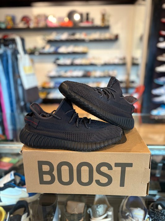 Yeezy 350 Boost Black Clean OG Size 11.5