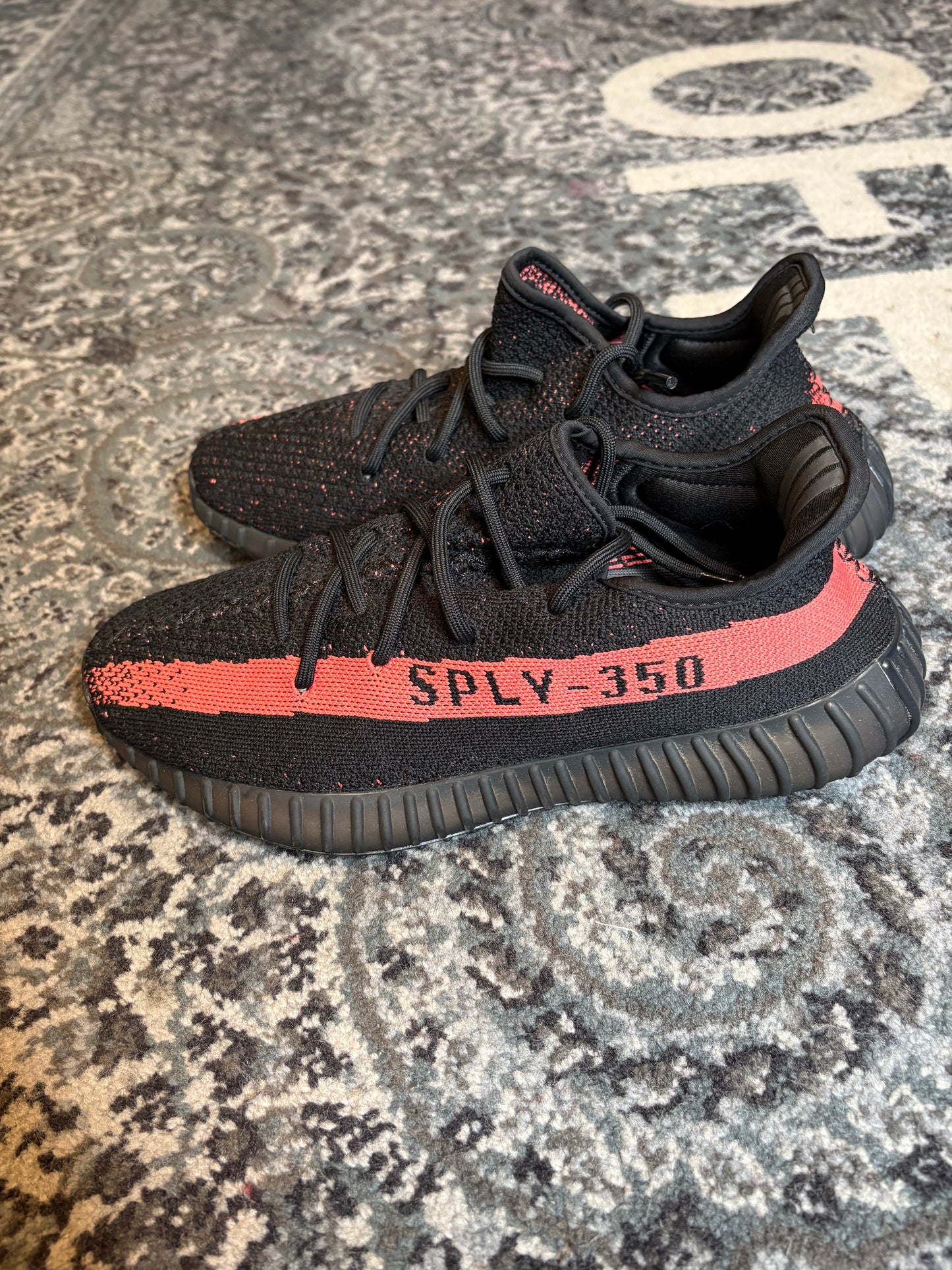 Yeezy Boost 350 V2 “Core Black Red” Clean Nb Size 10
