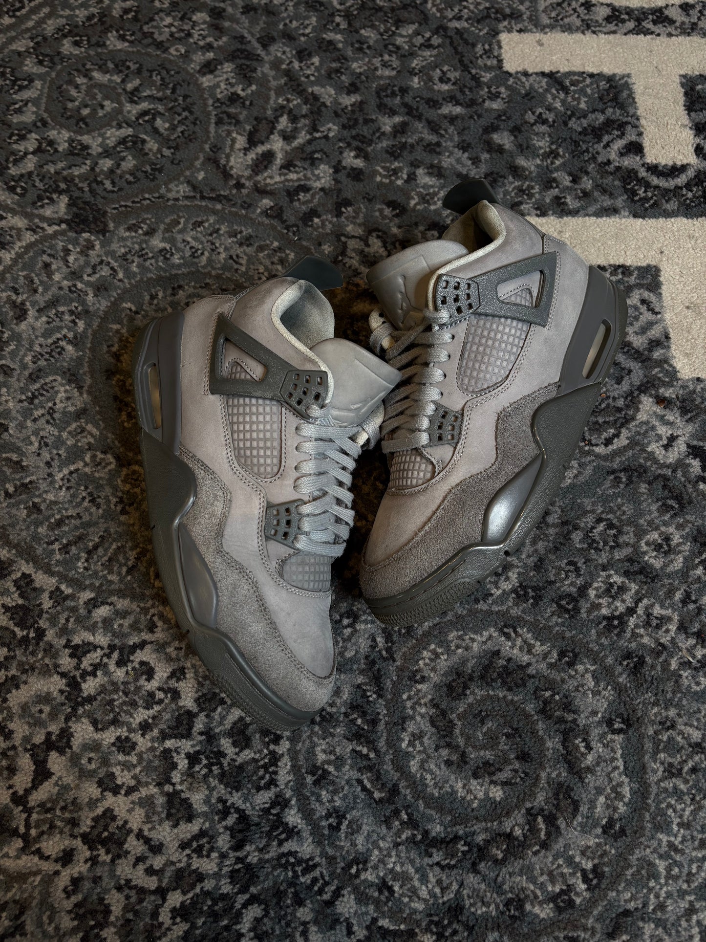 Jordan 4 Retro “Wet Cement” Po Nb Size 8