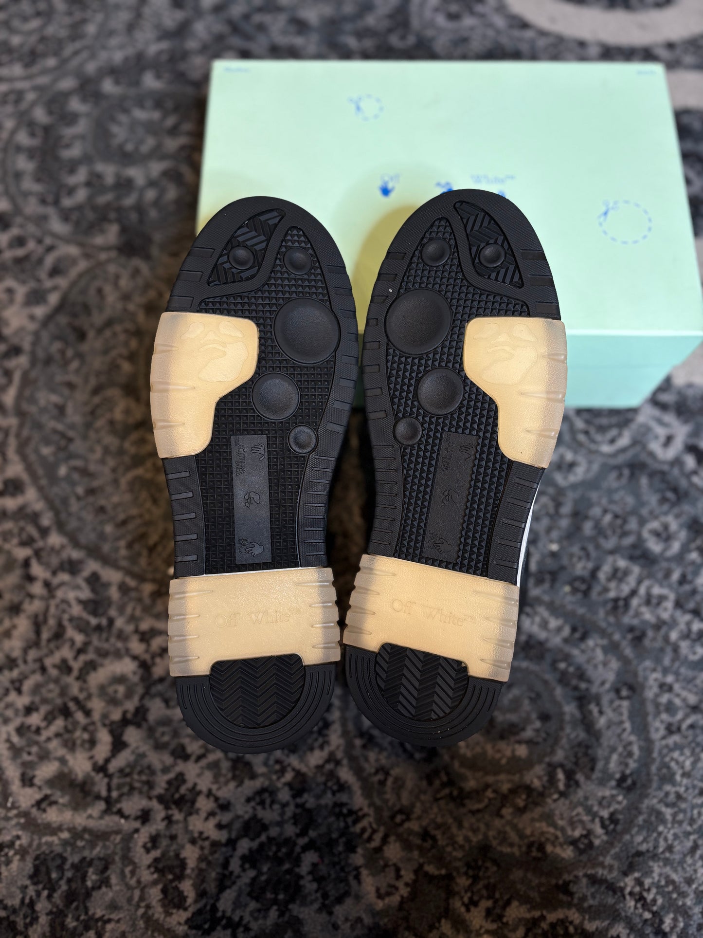 Off White Out Of Office “Black White” Clean Og Size 13(46 EU)